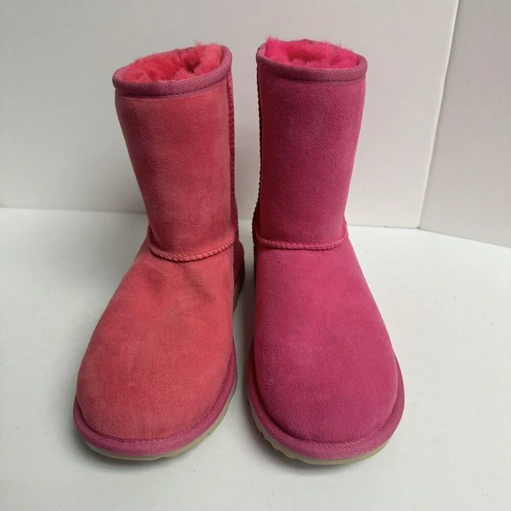 UGG Kids Classic II Boot Pink Size 5 M Big Kid